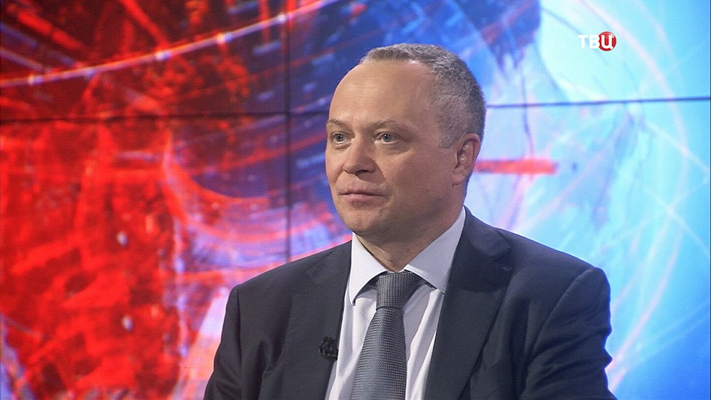 Владимир Путин - Алексей Фролов - Константин Костин - "Много негатива и эмоций": эксперт оценил "Прямую линию" с Путиным - tvc.ru - Россия