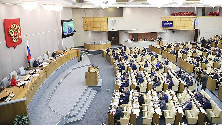Леонид Слуцкий - В Госдуме поддержали создание базы адвокатов для помощи россиянам за границей - iz.ru - Россия