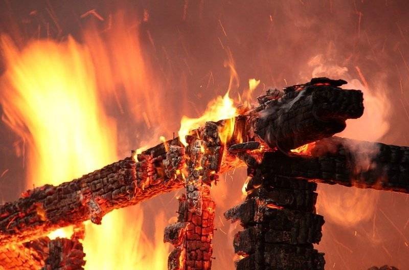 Эдуард Басурин - Киевские боевики уничтожили семь жилых домов в ДНР - news-front.info - ДНР