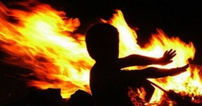 В Таджикистане трое подростков подожгли 6-летнюю девочку - dialog.tj - Душанбе