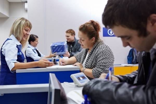 «Почта России» повысила зарплату 48 тыс. сотрудников - moneytimes.ru - Россия - Краснодарский край - Белгородская обл. - респ. Алтай - Амурская обл. - Хабаровский край - Приморье край - Кировская обл. - респ.Тыва - Костромская обл. - Вологодская обл. - Ростовская обл. - Камчатский край - Волгоградская обл. - Пермский край - окр.Ненецкий - Сахалинская обл. - Брянская обл.