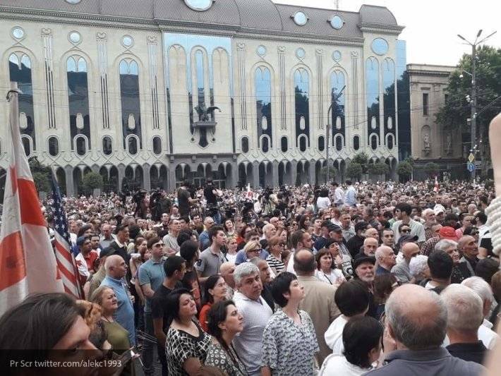 Сергей Гаврилов - В Госдуме считают, что протесты в Тбилиси могут сорвать возвращение РФ в ПАСЕ - newinform.com - Россия - Грузия - Тбилиси - Тбилиси