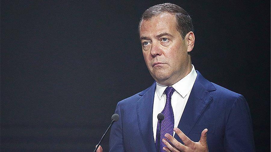 Дмитрий Медведев - Медведев допустил рекомендации россиянам отказаться от поездок в Грузию - iz.ru - Москва - Россия - Грузия