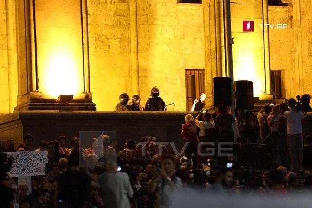 Михаил Саакашвили - В ходе акций протеста оппозиционеров в Тбилиси задержано более 300 человек - news-front.info - Грузия - Тбилиси