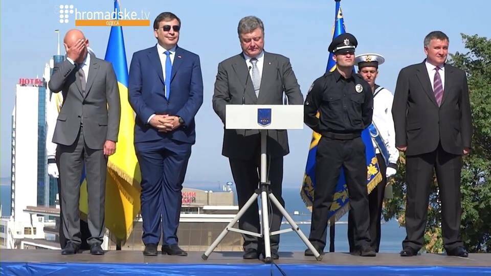 Петр Порошенко - Михаил Саакашвили - Саакашвили рассказал, как чуть не оконфузился со штанами во второй раз | Политнавигатор - politnavigator.net - Украина - Грузия