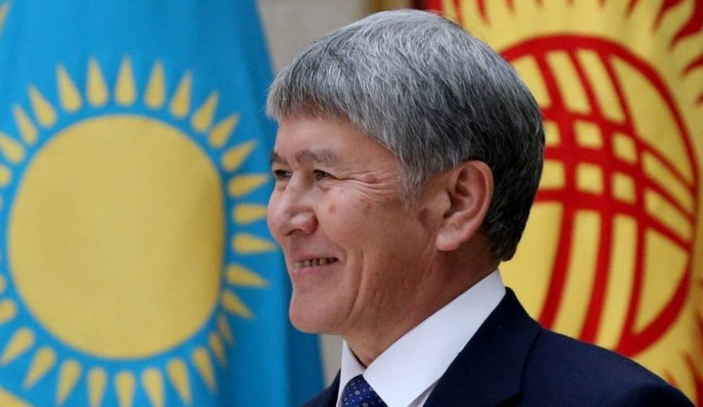 Алмазбек Атамбаев - Сооронбая Жээнбеков - "Используются самые грязные методы": Атамбаев об обвинениях Жээнбекова - nur.kz - Киргизия