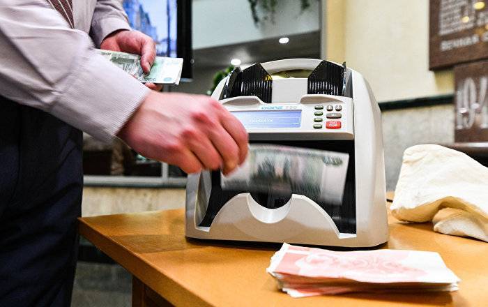 Потребительские кредиты в Армении растут быстрее, чем экономика в целом - Арамян - ru.armeniasputnik.am - Армения