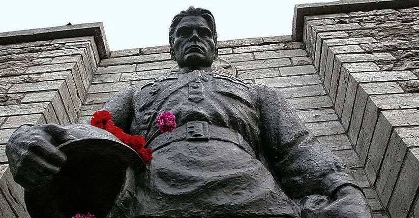 Вандалы осквернили памятник борцам с фашизмом в Таллине - news-front.info - Эстония