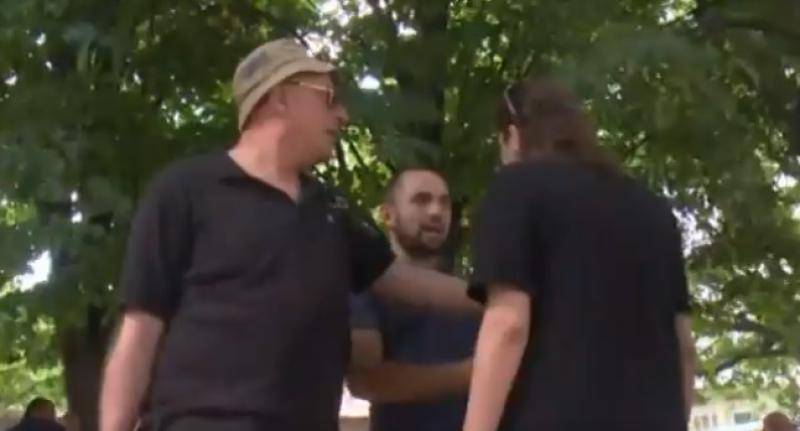 На съемочную группу российского телеканала напали в Грузии - vm.ru - Россия - Грузия - Тбилиси