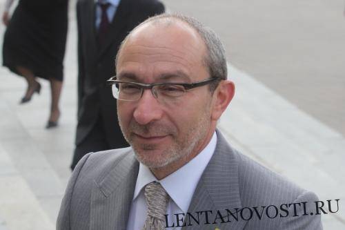 Геннадий Кернес - В Харькове вернули название проспекту маршала Жукова - lentanovosti.ru - Украина