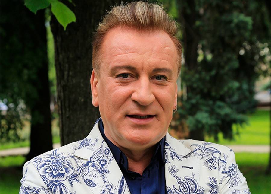 Сергей Пенкин - UTair опровергла информацию о задержке рейса из-за Сергея Пенкина - m24.ru - Москва - Новосибирск - Ростов-На-Дону - Минеральные Воды