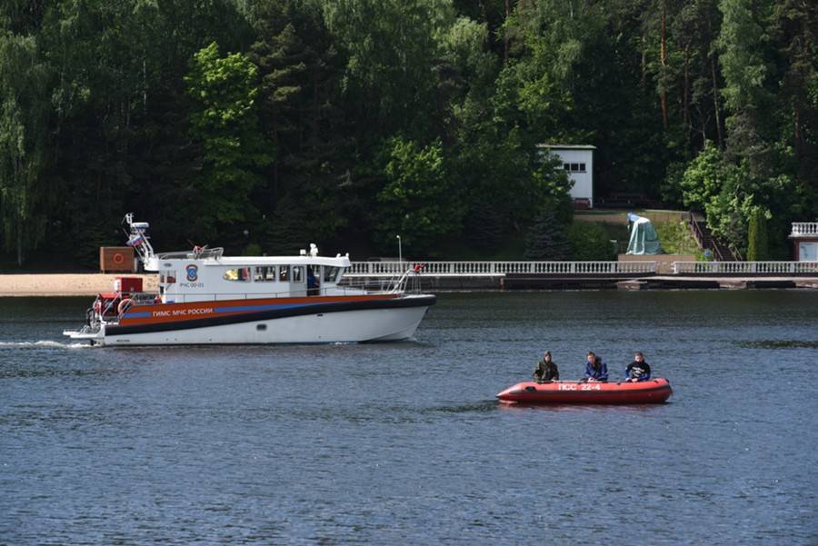 Два иностранца едва не утонули в московских водоемах - m24.ru - Москва - Киргизия - Таджикистан