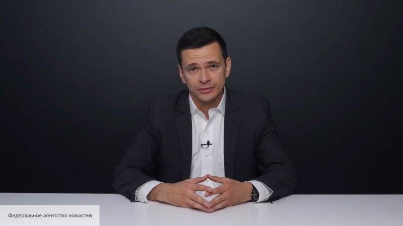 Илья Яшин - Леся Рябцева обвинила Илью Яшина в том, что он считает избирателей идиотами - politros.com - Москва - Россия