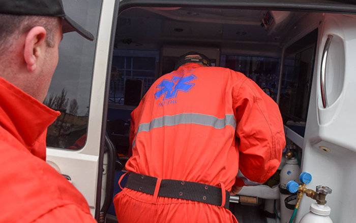 На трассе Ереван-Мегри Ford упал в кювет: водитель и пассажир госпитализированы - ru.armeniasputnik.am - Ереван