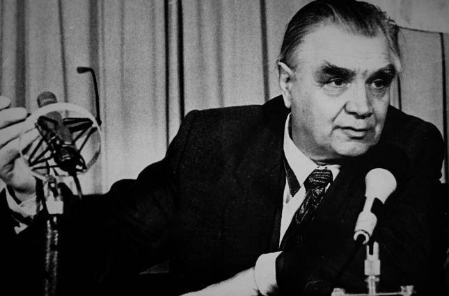 Тарас Шевченко - Юрий Мушкетик: С оптимизмом могу утверждать только одно: Украина была, есть и будет! - argumentua.com - Украина