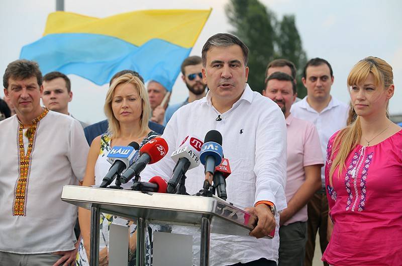 Петр Порошенко - Михаил Саакашвили - Саакашвили связал с Порошенко недопуск его партии на выборы - tvc.ru - Украина - Одесса