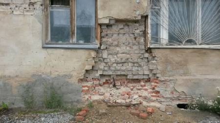 Орёл продолжает переговоры с федцентром о деньгах на расселение дома на ул. Калинина - vechor.ru - Русь