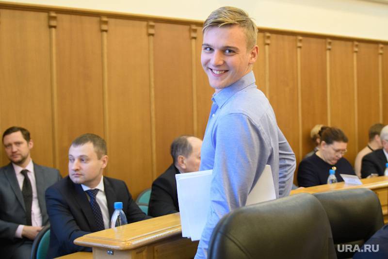 Андрей Пирожков - Депутат засветился на страницах журнала Maxim - bloknot.ru - Екатеринбург