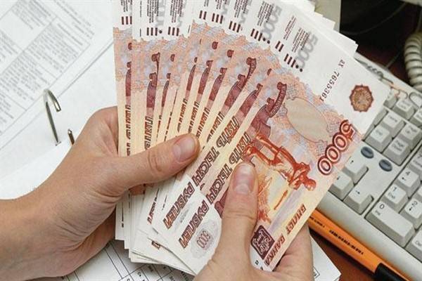 Эльман Мехтиев - Эксперт: 50% семей России имеют кредиты - moneytimes.ru - Россия