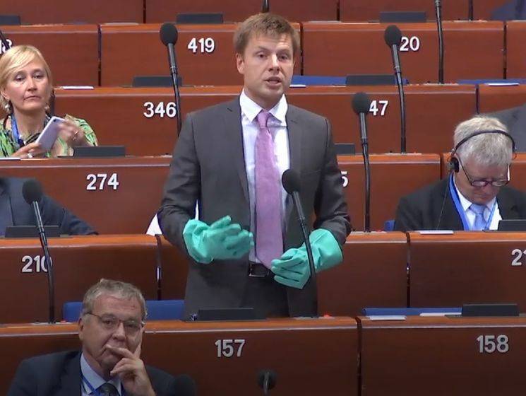 Алексей Гончаренко - Гончаренко отличился в ПАСЕ, перебивая сербского депутата на словах о Крыме - news-front.info - Россия - Крым - Сербия - Одесса