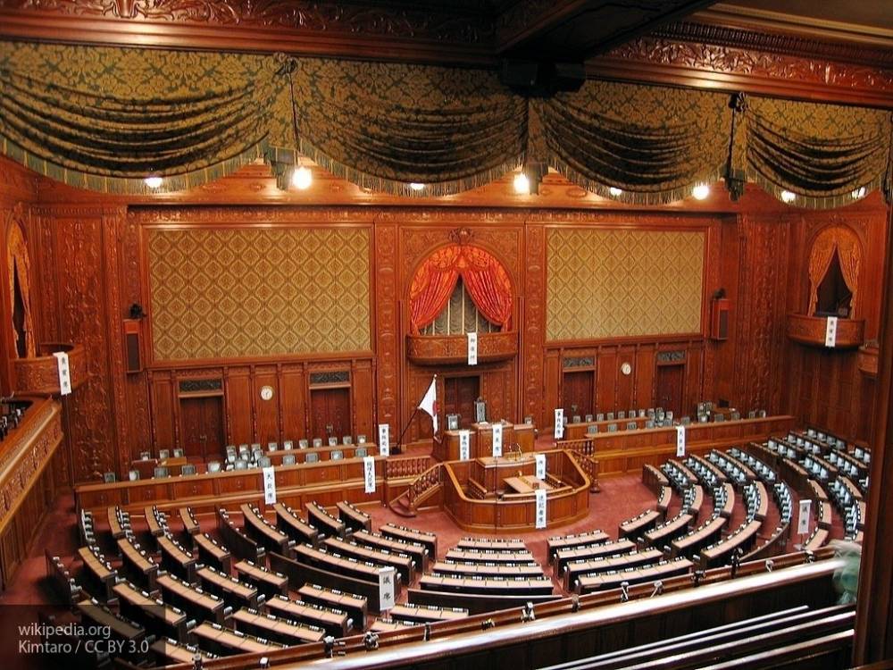 Оппозиция в Японии выступила с вотумом недоверия правительству - newinform.com - Япония - Парламент