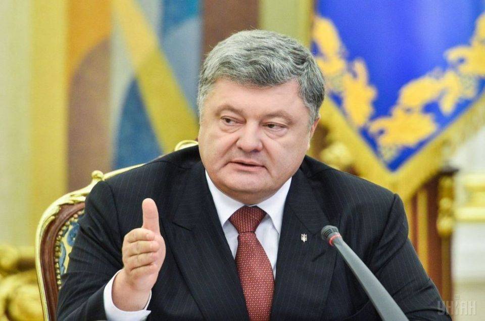 Петр Порошенко - Пётр Порошенко призвал украинцев отправляться на отдых в Грузию назло России - news-front.info - Украина - Крым - Грузия