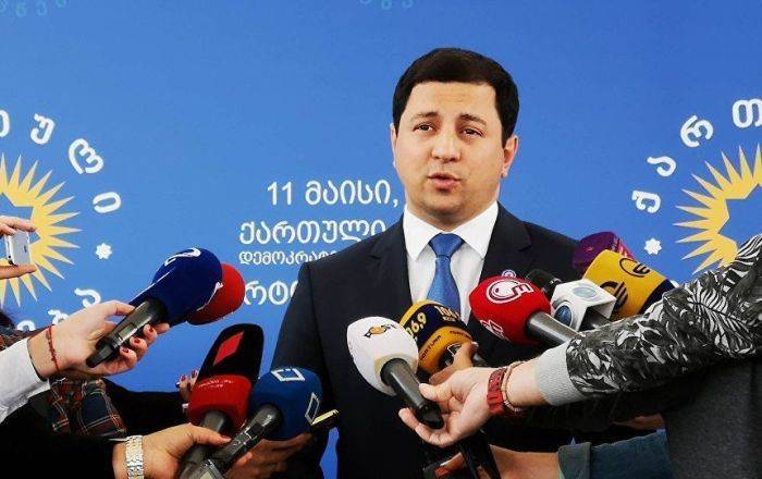Ираклий Кобахидзе - Арчил Талаквадзе - Новым спикером парламента Грузии стал Арчил Талаквадзе - ru.armeniasputnik.am - Грузия