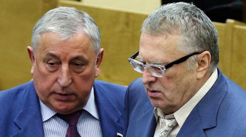 Вячеслав Володин - Владимир Жириновский - Николай Харитонов - "Верх политической культуры": в Госдуме отказались от силовой дипломатии - utro.ru - Россия
