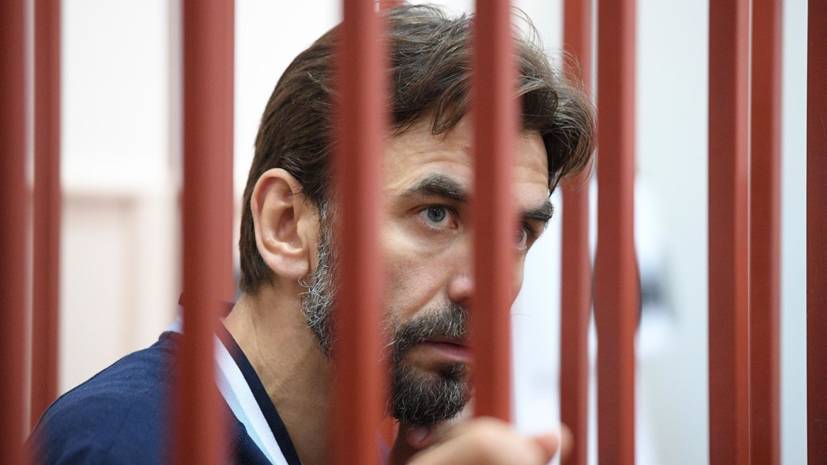 Мосгорсуд признал законным продление ареста Абызову - russian.rt.com - Москва - Россия