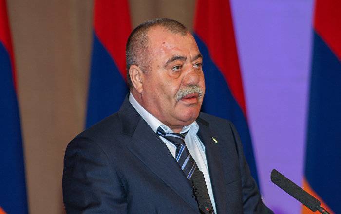 Дело Манвела Григоряна: опального генерала доставили в суд в инвалидной коляске - ru.armeniasputnik.am - Армения - Ереван