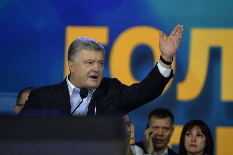 Петр Порошенко - Порошенко в бешенстве из-за возвращения России в ПАСЕ - tvc.ru - Россия - Украина