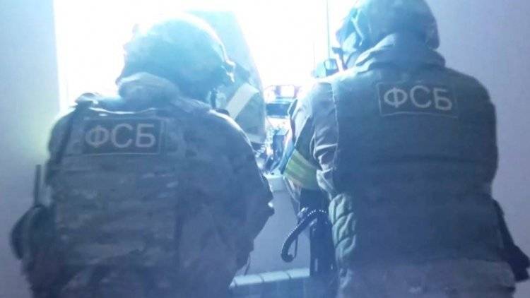 Видео ликвидации готовившего теракт в Саратове боевика появилось в сети - polit.info - Россия - Саратов