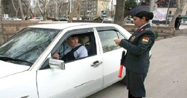 Пришли в форму. Почему таджички надевают погоны - dialog.tj - Таджикистан