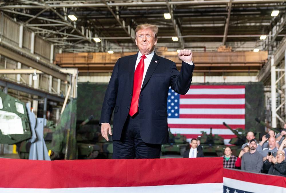 Дональд Трамп - Дональд Туск - В МИД назвали жесткое давление США на Иран "рискованным блефом" - tvc.ru - США - Вашингтон - Иран - Тегеран