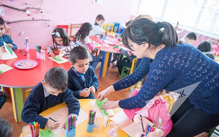 "Продленка" в детсадах Еревана может стать платной: мэрия хочет внедрить новую услугу - ru.armeniasputnik.am - Армения - Ереван