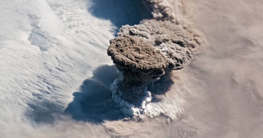 Извержение вулкана Райкоке уничтожило жизнь на&nbsp;острове - popmech.ru - Россия