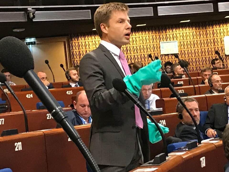 Юлия Витязева - Справедливое наказание за мерзость представителей Украины в ПАСЕ - news-front.info - Россия
