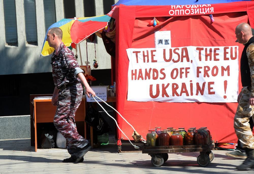 Кларк Купер - США выделит Украине $4 млн на строительство хранилищ для взрывчатых веществ - rtvi.com - США - Украина