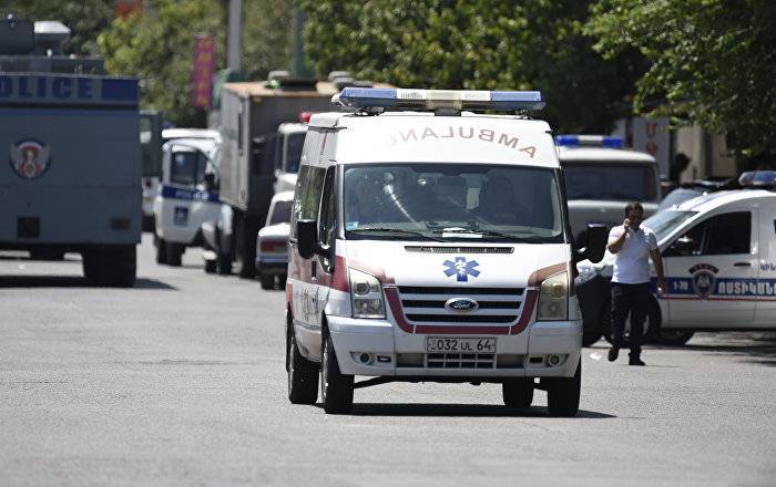 43-летний мужчина в Шираке пытался покончить с собой крайне жестоким способом - ru.armeniasputnik.am