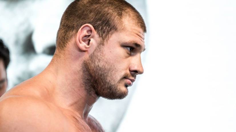 Российский боец Штырков покинул UFC из-за положительного допинг-теста - russian.rt.com
