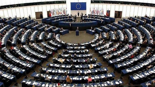 Ангела Меркель - Эмманюэль Макрон - ЕС еще на год продлил санкции против России - theins.ru - Россия - Украина - Германия - Франция