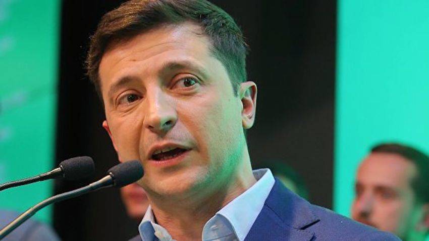 Владимир Зеленский - Владимир Путин - Павел Климкин - Зеленский попросил Путинa вернуть «детей родителям» - bloknot.ru - Россия - Украина