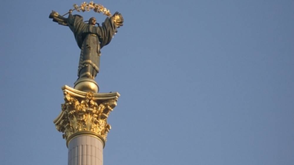 Владимир Зеленский - Анатолий Вассерман - "Легче войну пережить": Вассерман об идее команды Зеленского перенести из Киева столицу Украины - tsargrad.tv - Украина - Киев