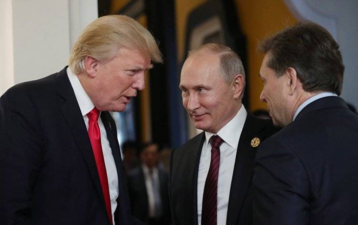 Дональд Трамп - Владимир Путин - Дмитрий Песков - Путин и Трамп кратко пообщались перед началом саммита G20 в Японии - ru.armeniasputnik.am - Россия - США - Сирия - Украина - Япония
