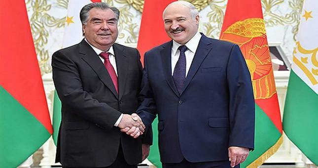 Александр Лукашенко - Эмомали Рахмон - Таджикистан и Беларусь подписали ряд документов о сотрудничестве - dialog.tj - Белоруссия - Таджикистан - Минск