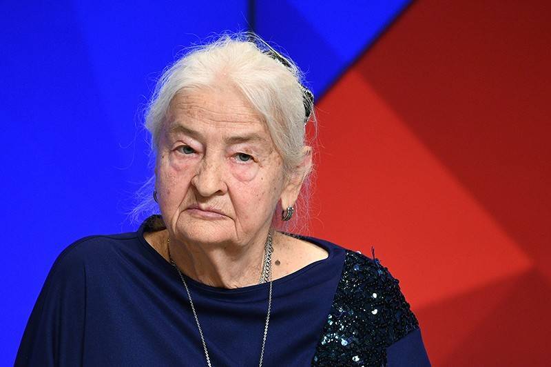 Владимир Зеленский - Петр Порошенко - Юрий Луценко - Верх цинизма: Зеленский поиздевался над матерью убитого Олеся Бузины - tvc.ru - Москва - Украина - Киев