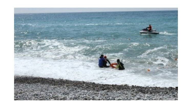 Опасный заплыв: в Крыму спасли двух туристов - crimea.ria.ru - Россия - Крым - Симферополь - район Бахчисарайский