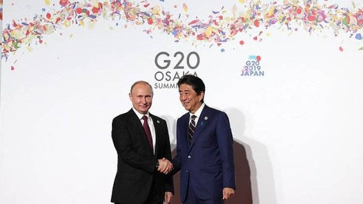 Владимир Путин - Синдзо Абэ - Абэ заявил об укреплении сотрудничества Москвы и Токио в борьбе с киберугрозами - polit.info - Россия - Япония - Осака