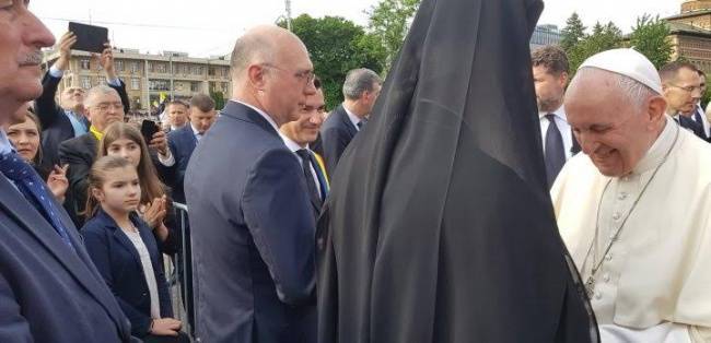 Франциск - Павел Филип - Правительство Молдавии попросило помощи с евроинтеграцией у Папы Римского - eadaily.com - Молдавия - Румыния