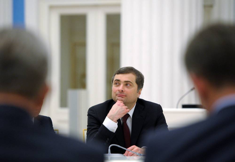 Петр Порошенко - Владислав Сурков - Михаил Бабич - Владимир Фесенко - Бывший соратник Порошенко объяснил, в чем угроза отставки Суркова | Политнавигатор - politnavigator.net - Россия - Украина - Минск